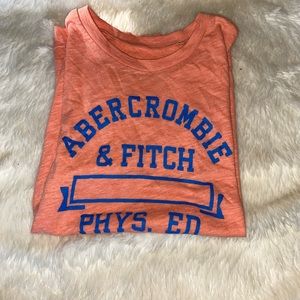 💥Peach colored Abercrombie and Fitch t-shirt